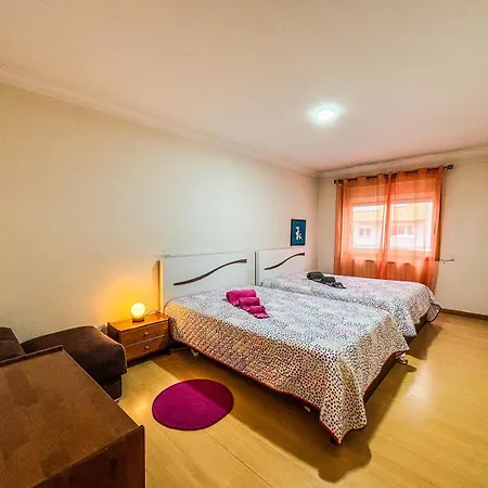 Family Holiday Home Braganca Exterior photo